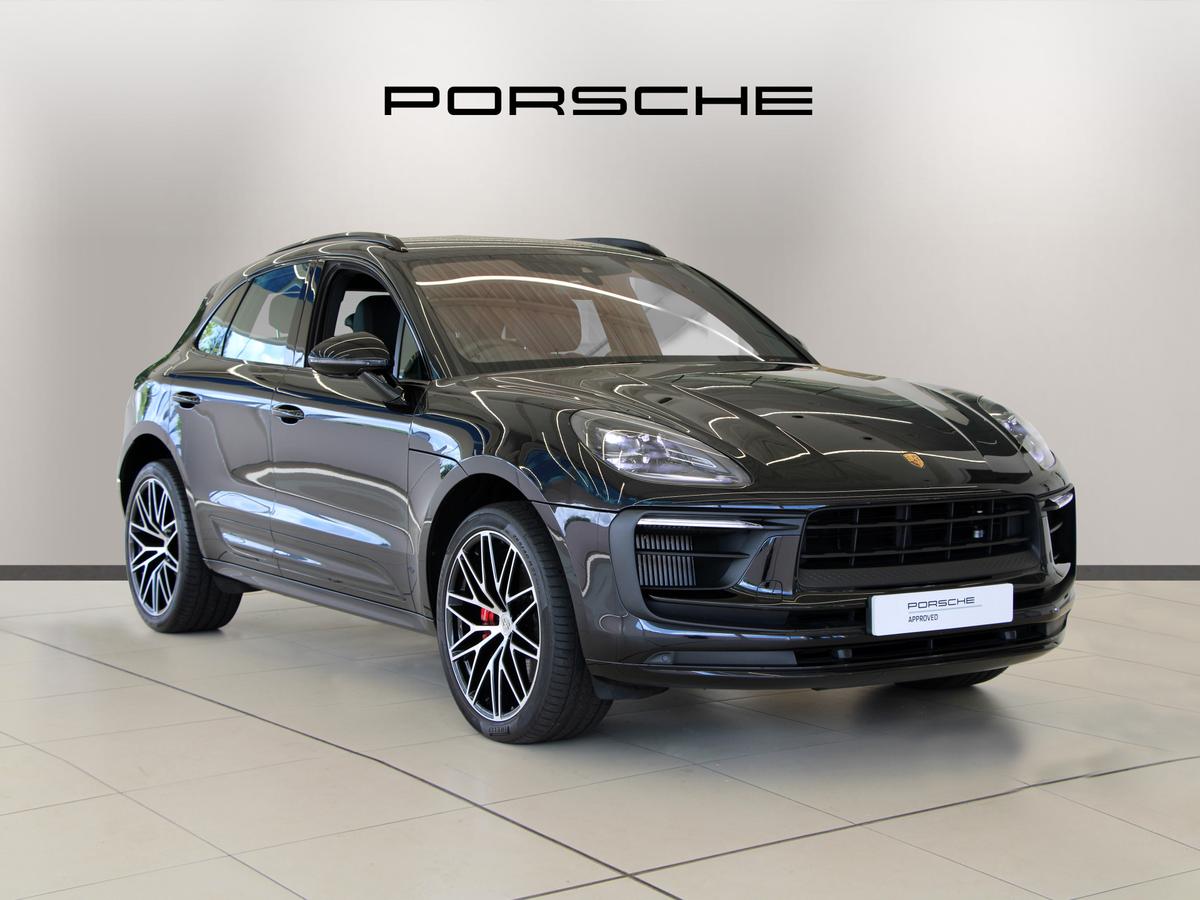 Main listing image - Porsche Macan