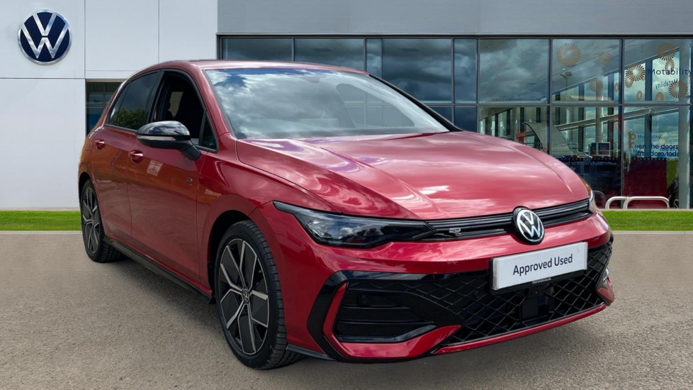 Main listing image - Volkswagen Golf