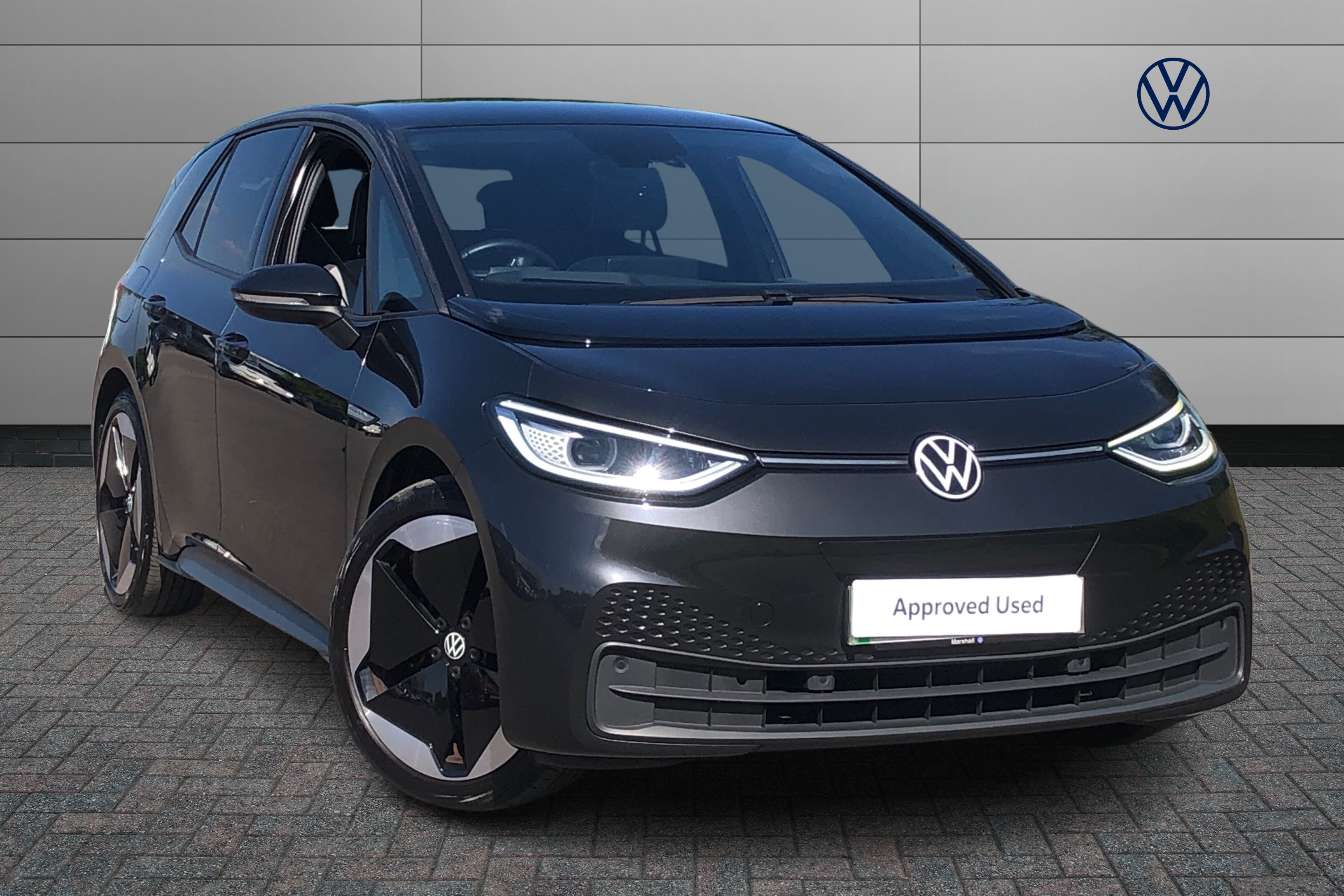 Main listing image - Volkswagen ID.3