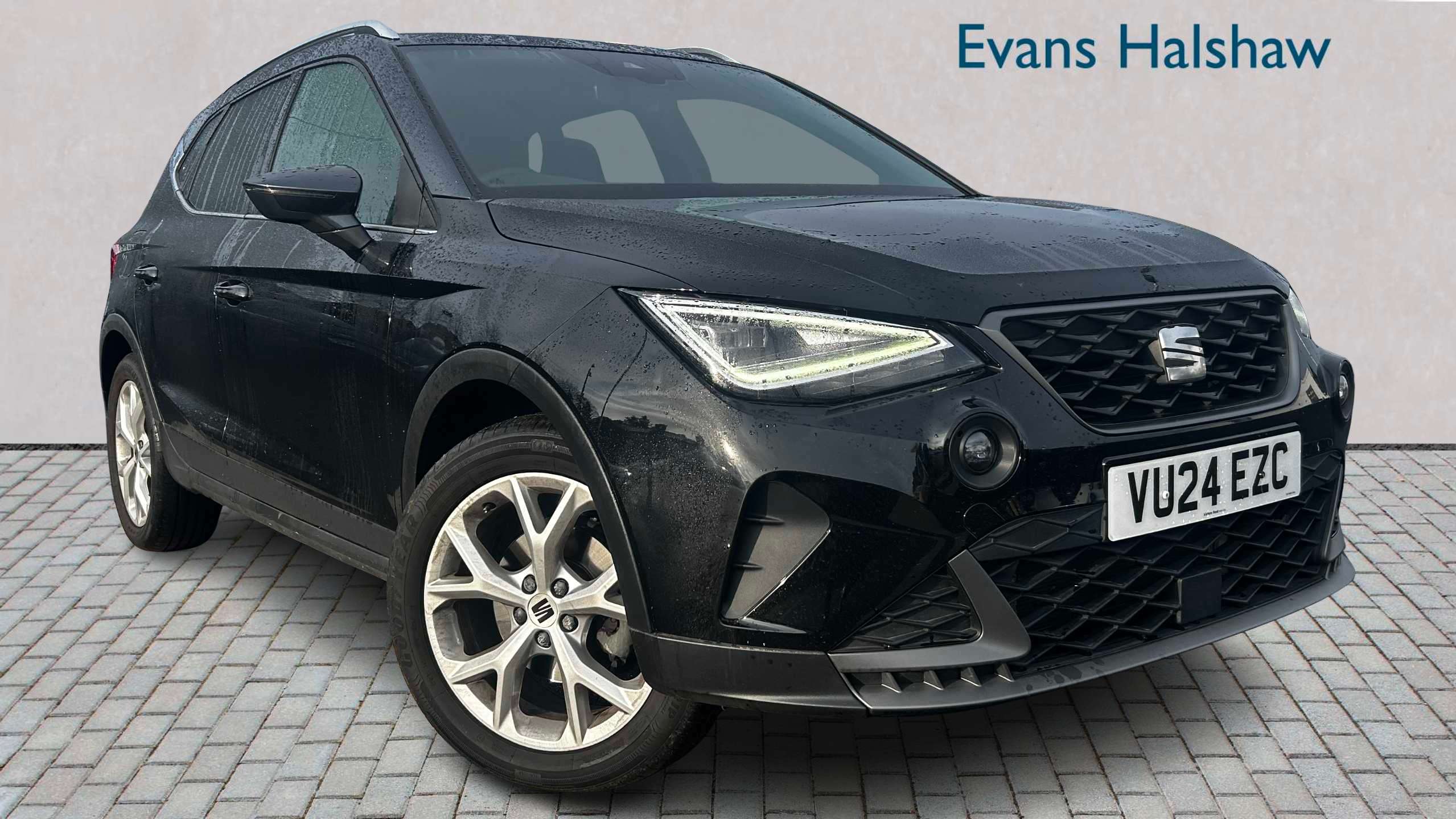 Main listing image - SEAT Arona