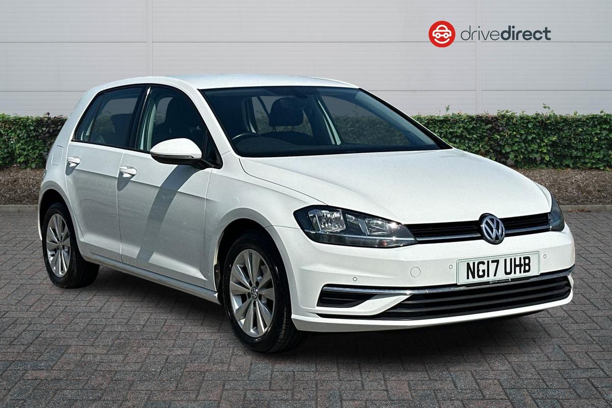 Main listing image - Volkswagen Golf