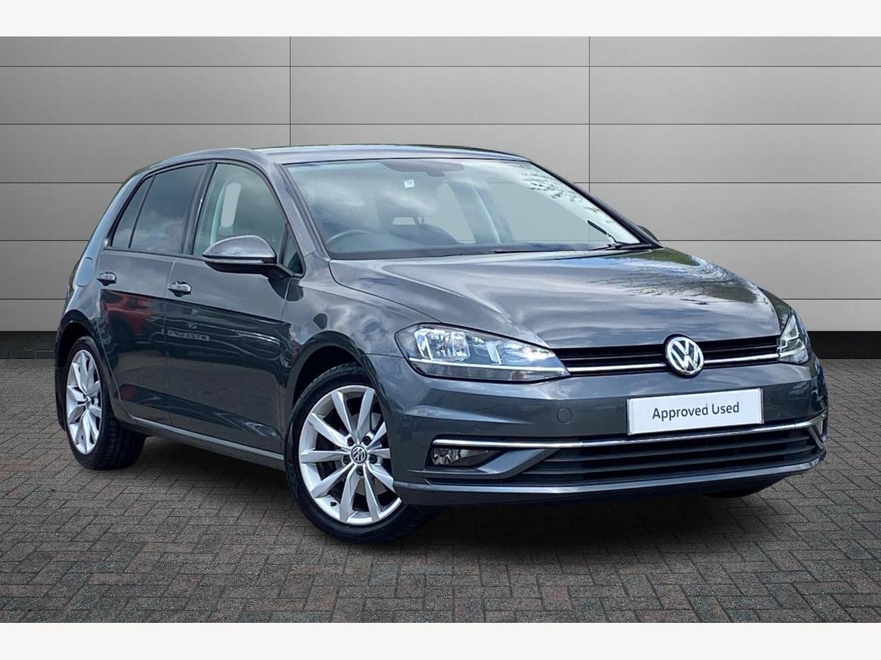 Main listing image - Volkswagen Golf