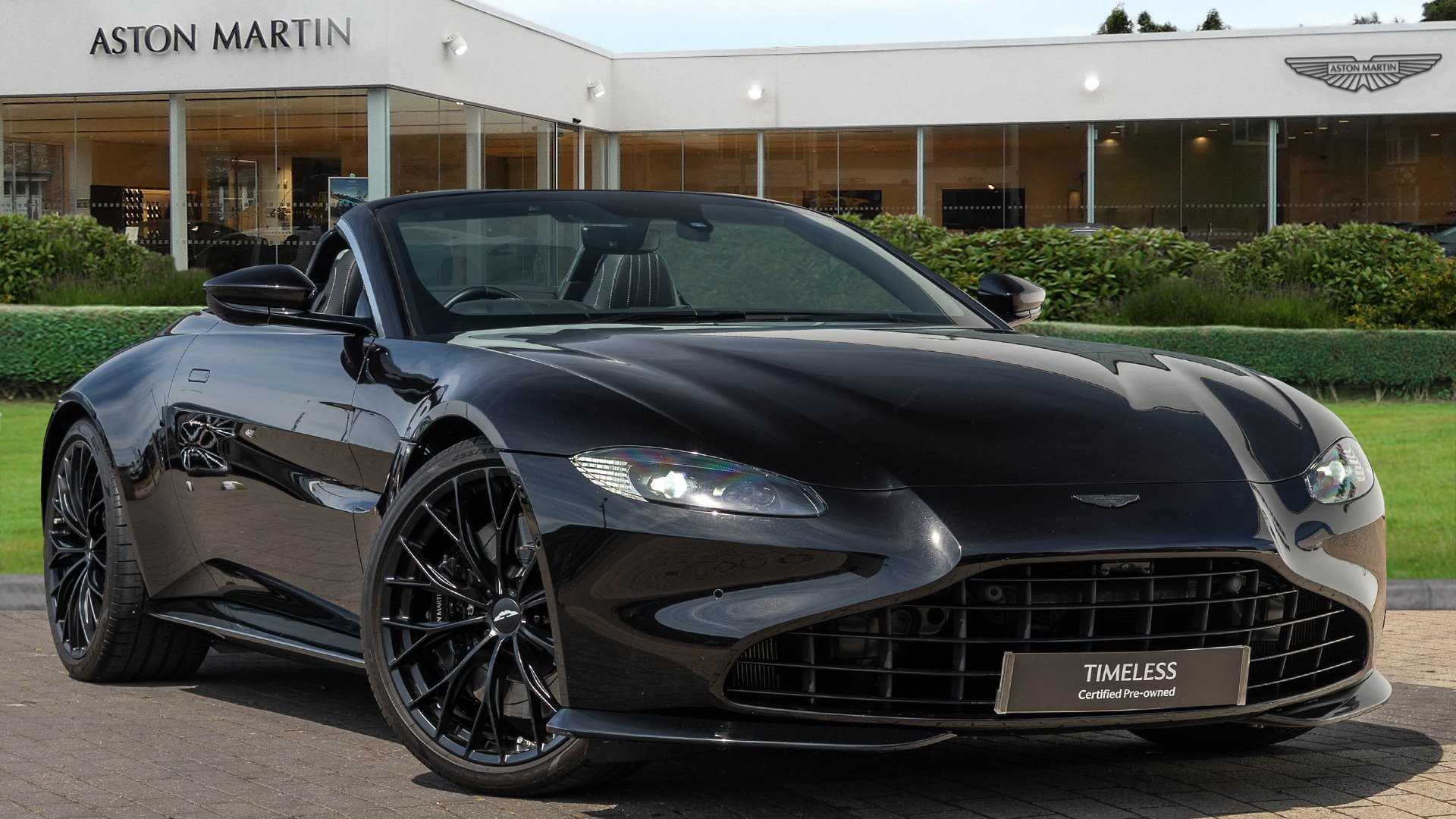 Main listing image - Aston Martin Vantage