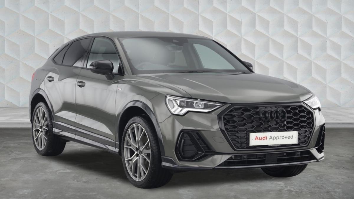 Main listing image - Audi Q3