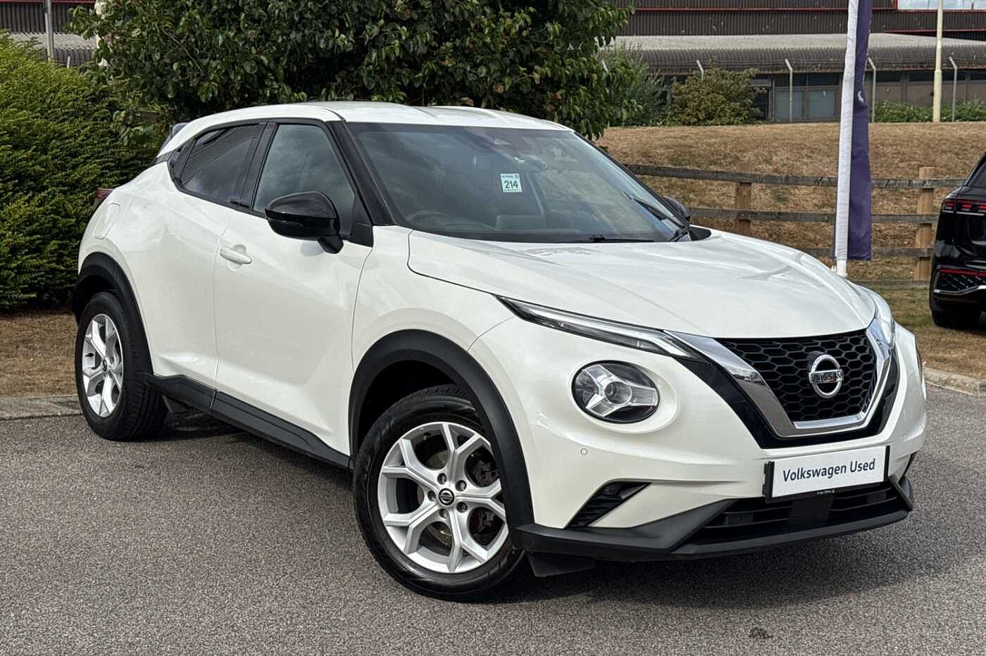 Main listing image - Nissan Juke