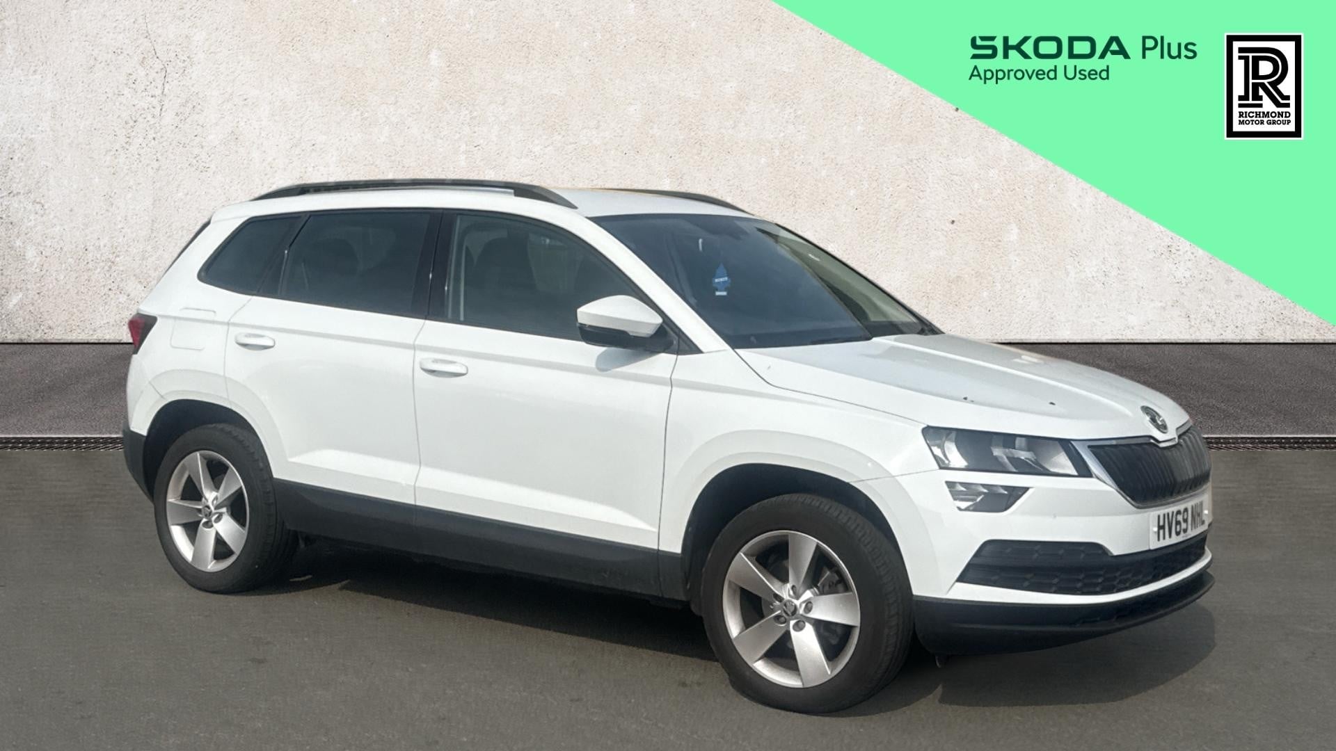 Main listing image - Skoda Karoq