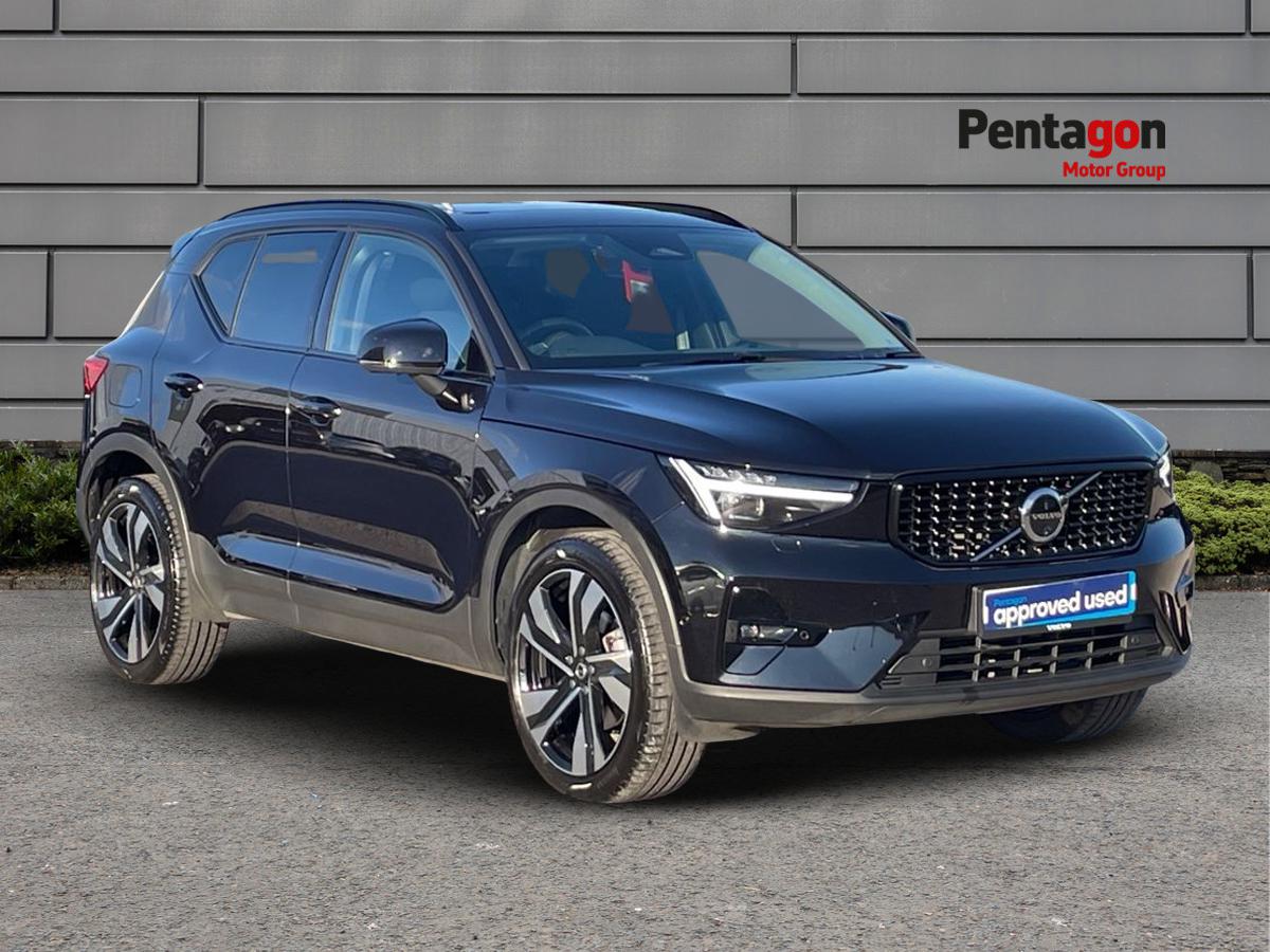 Main listing image - Volvo XC40