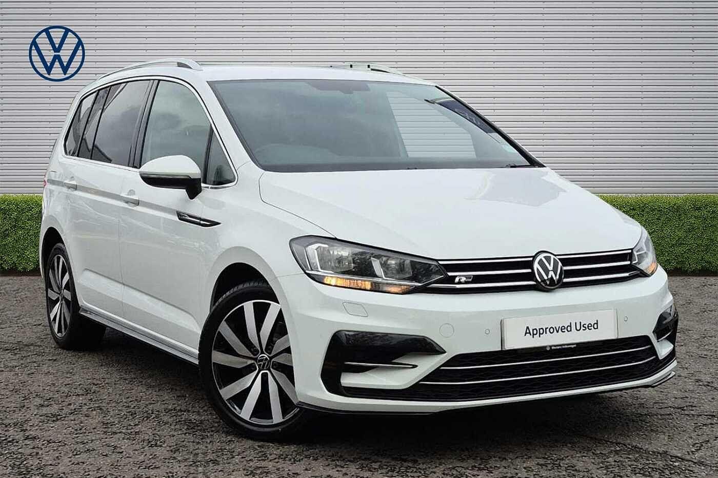 Main listing image - Volkswagen Touran