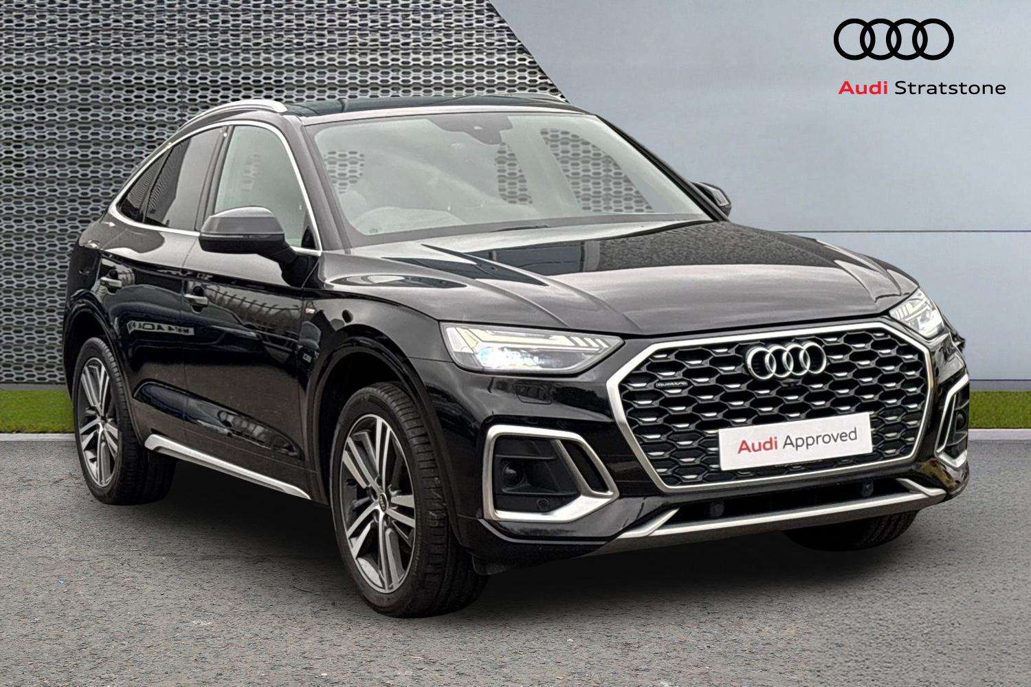 Main listing image - Audi Q5 Sportback