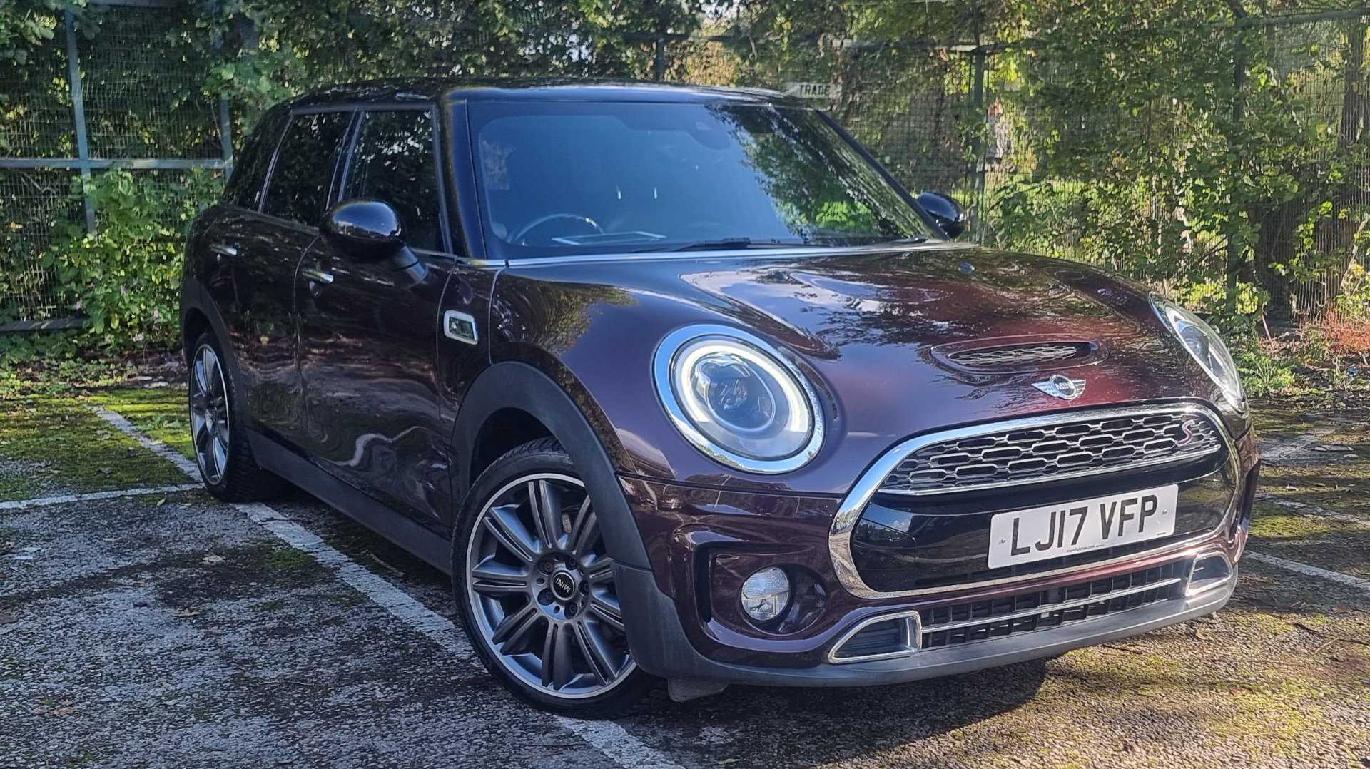 Main listing image - MINI Clubman