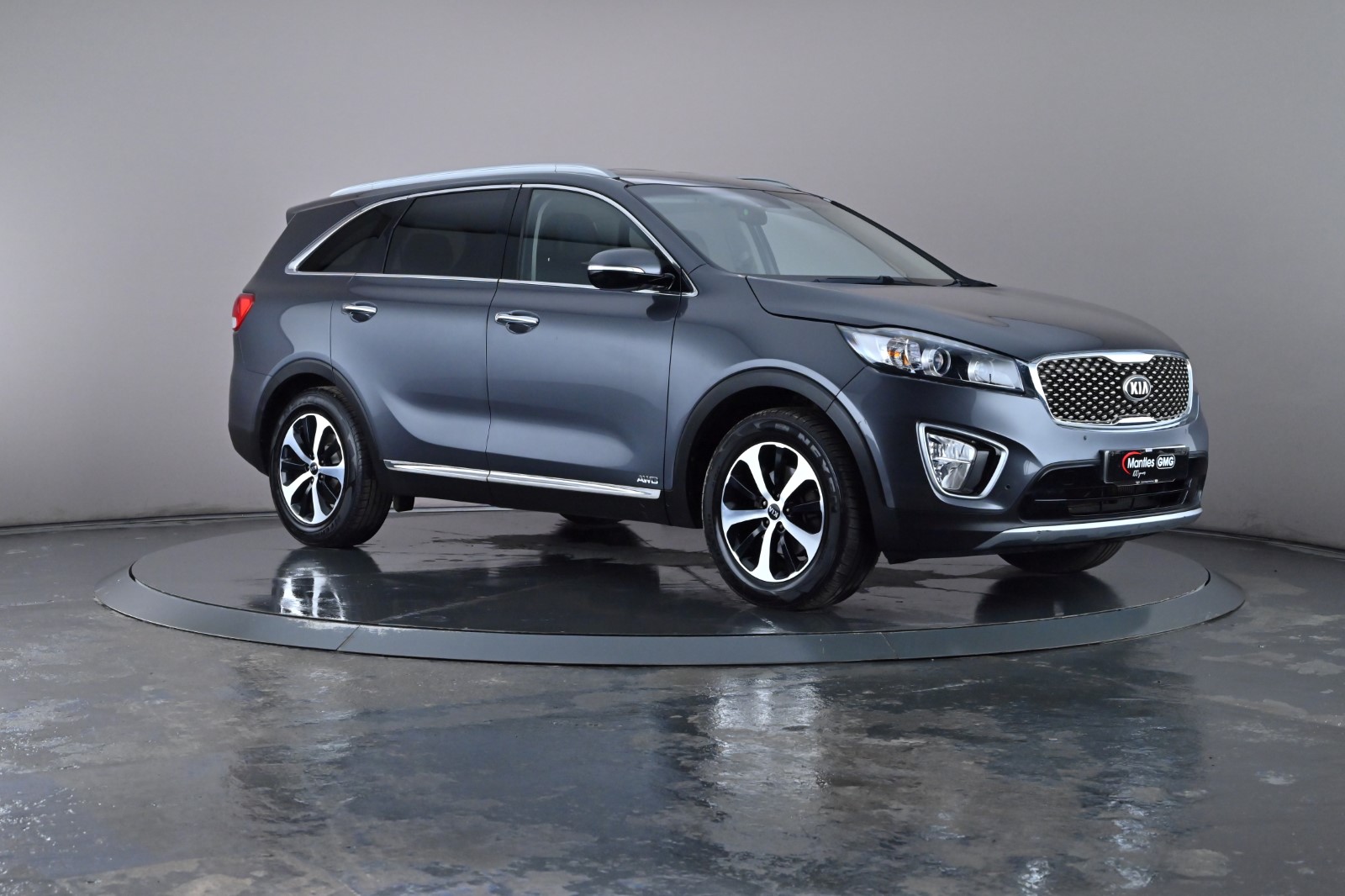 Main listing image - Kia Sorento