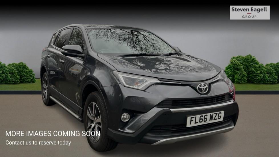 Main listing image - Toyota RAV4