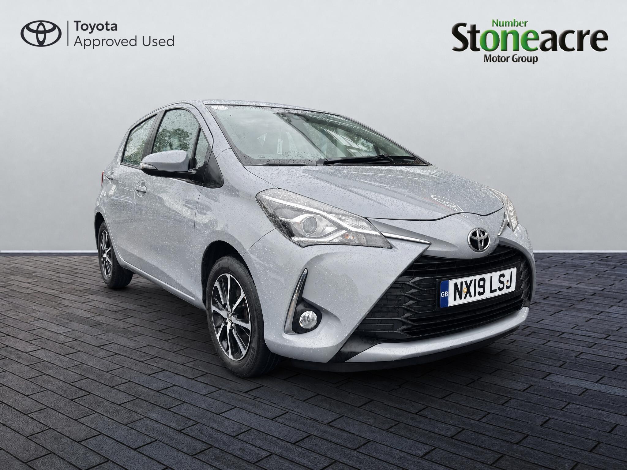 Main listing image - Toyota Yaris