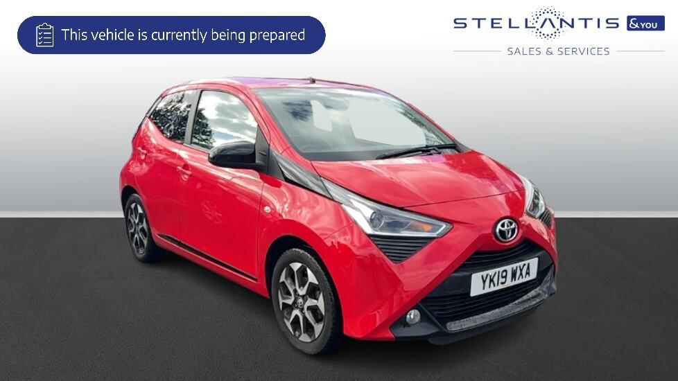 Main listing image - Toyota Aygo