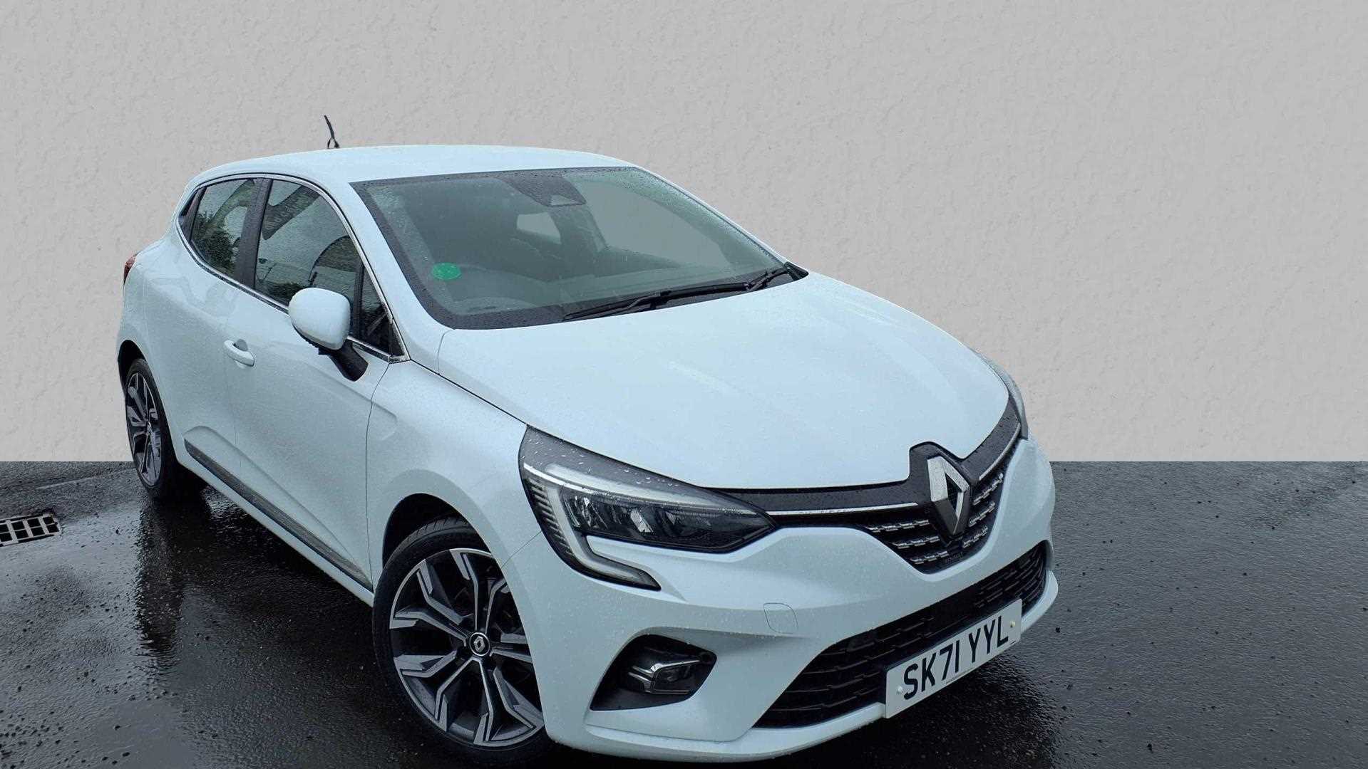 Main listing image - Renault Clio