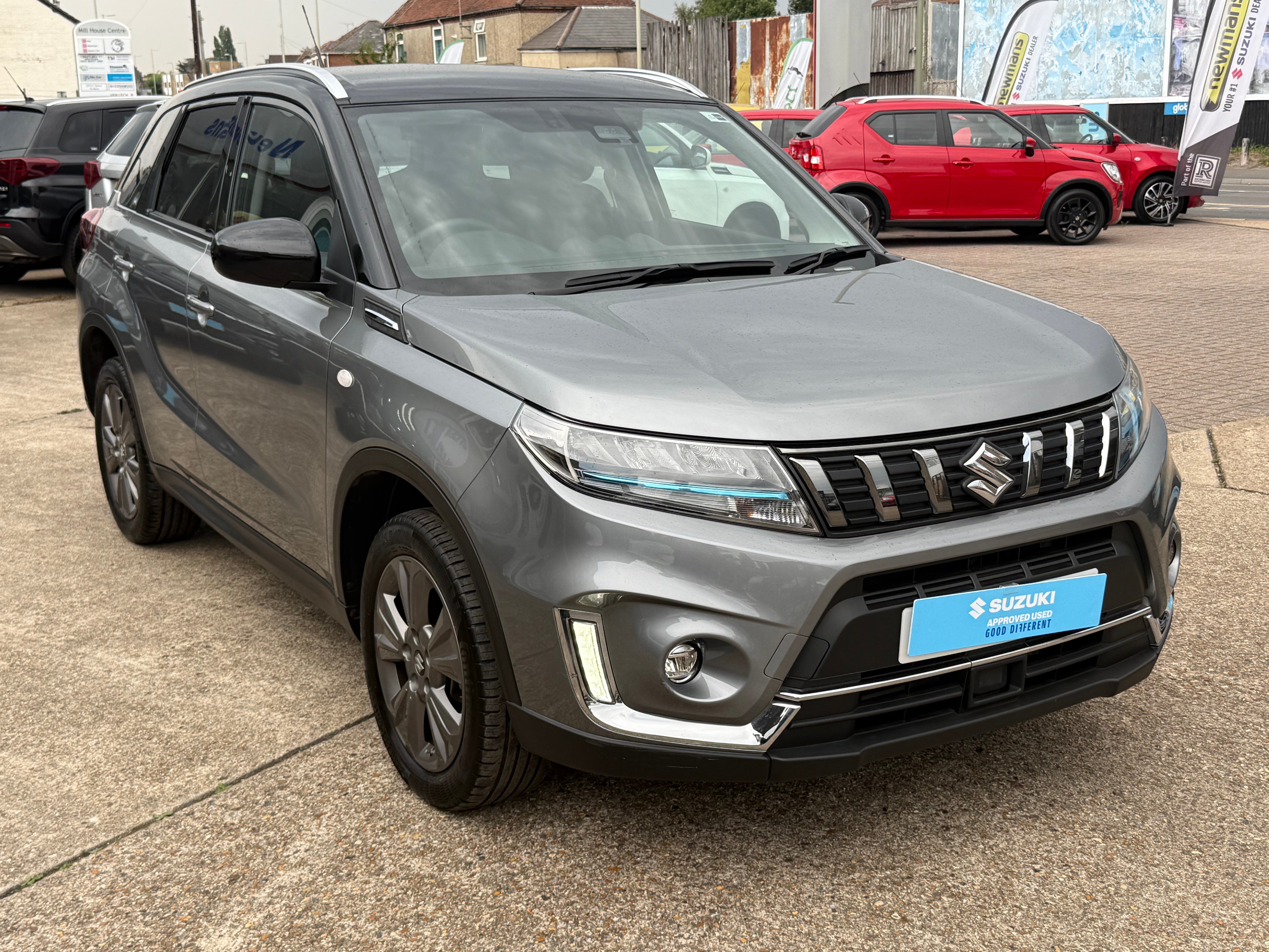 Main listing image - Suzuki Vitara