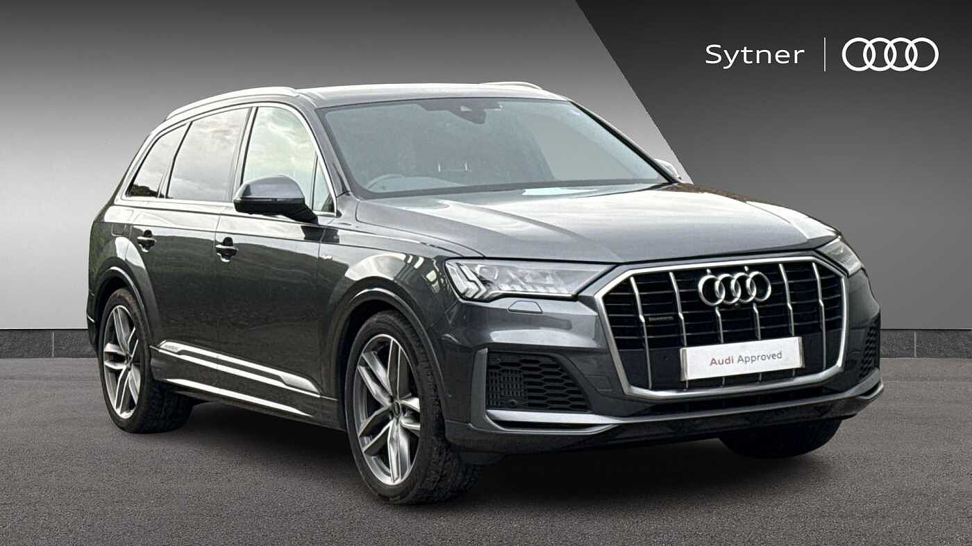 Main listing image - Audi Q7