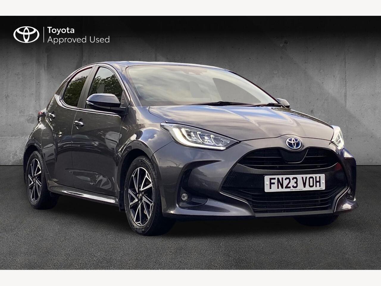 Main listing image - Toyota Yaris