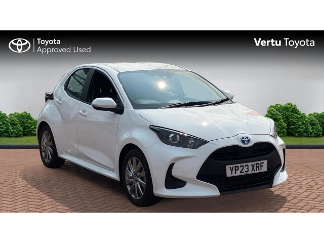 Main listing image - Toyota Yaris