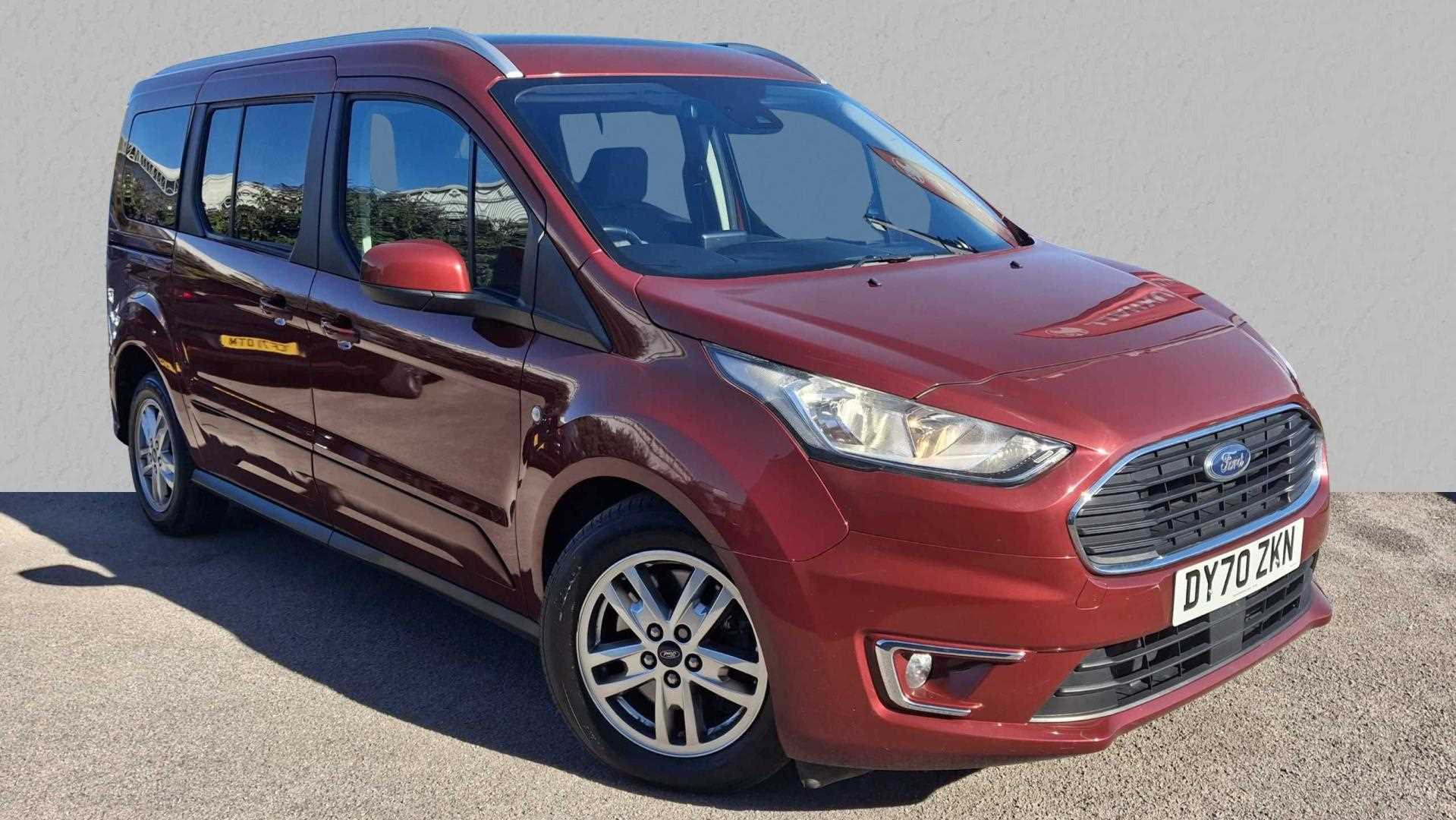Main listing image - Ford Grand Tourneo Connect