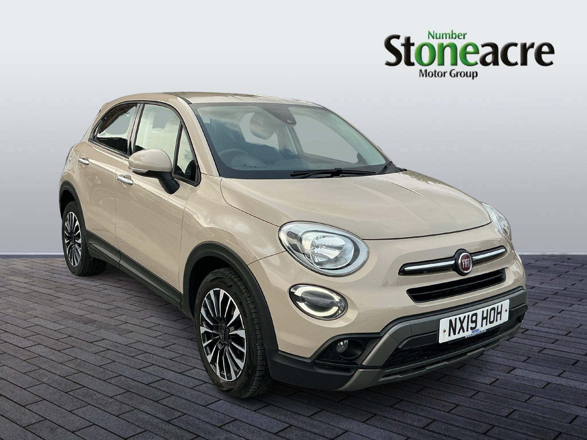 Main listing image - Fiat 500X
