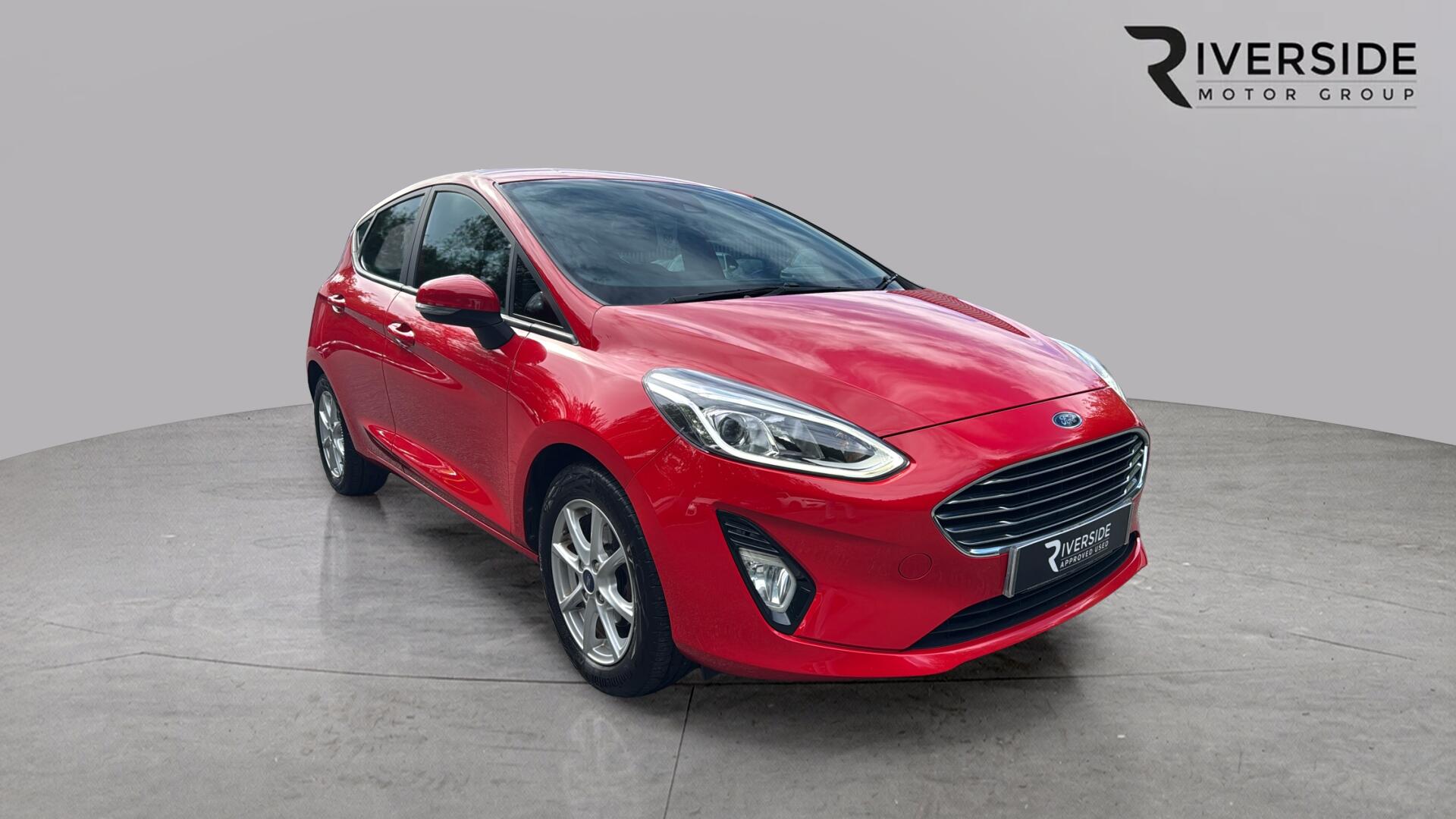 Main listing image - Ford Fiesta
