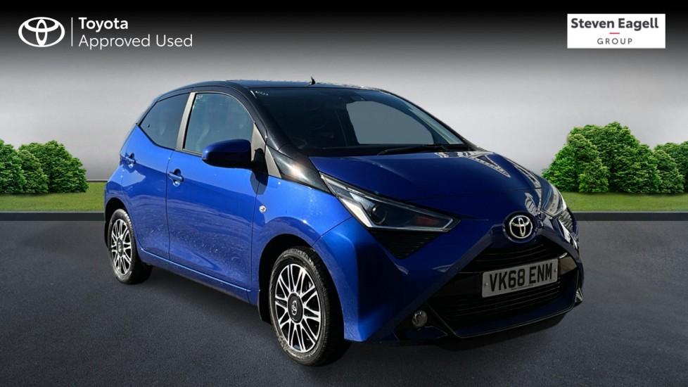 Main listing image - Toyota Aygo