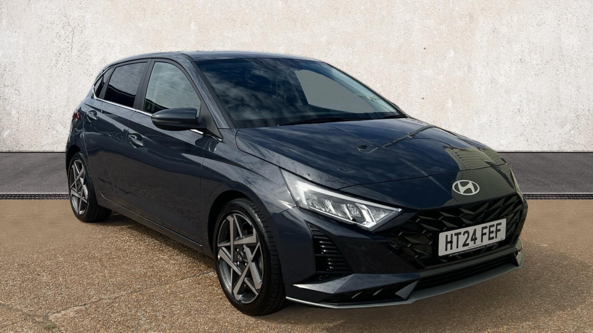 Main listing image - Hyundai i20