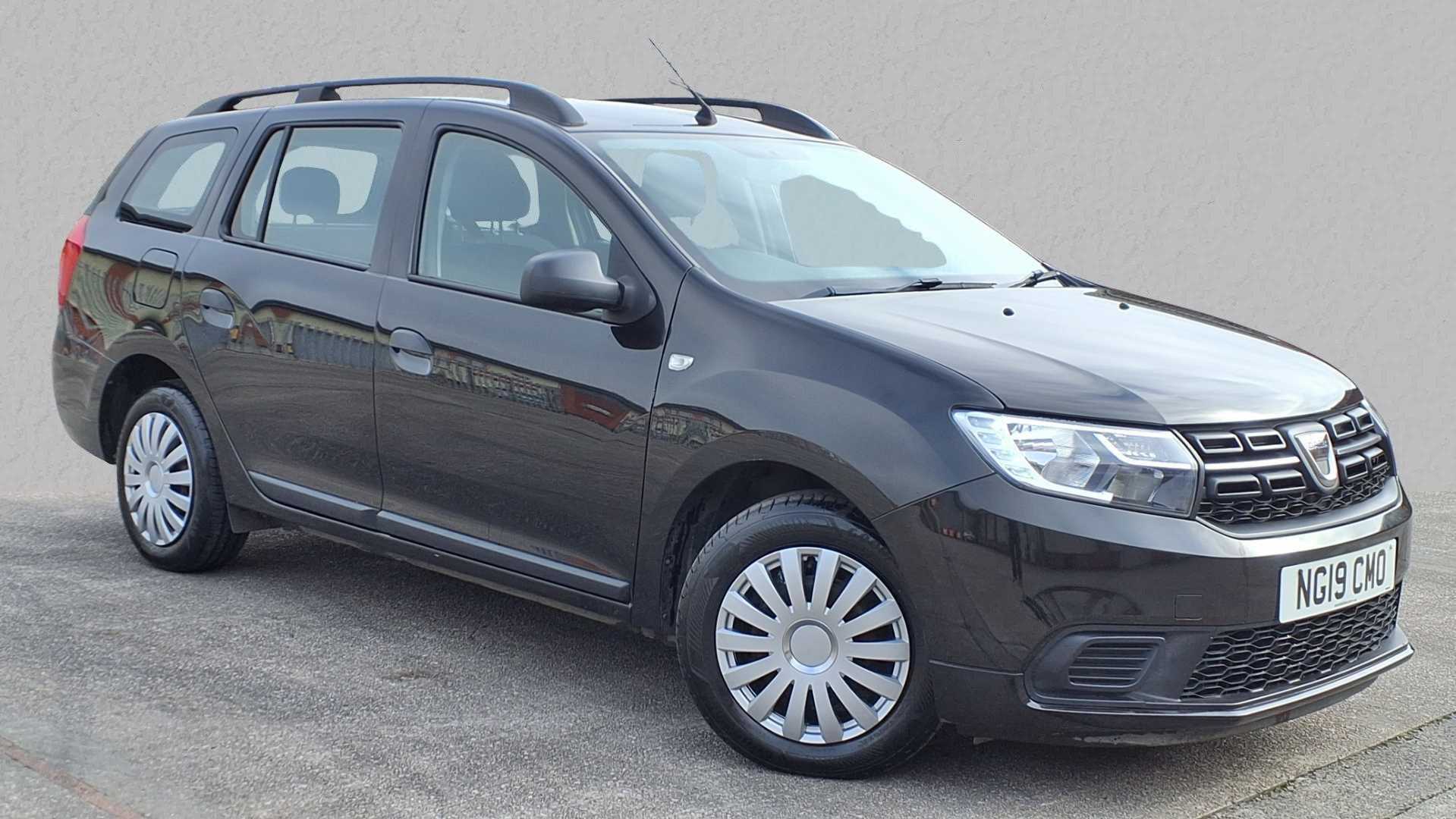 Main listing image - Dacia Logan