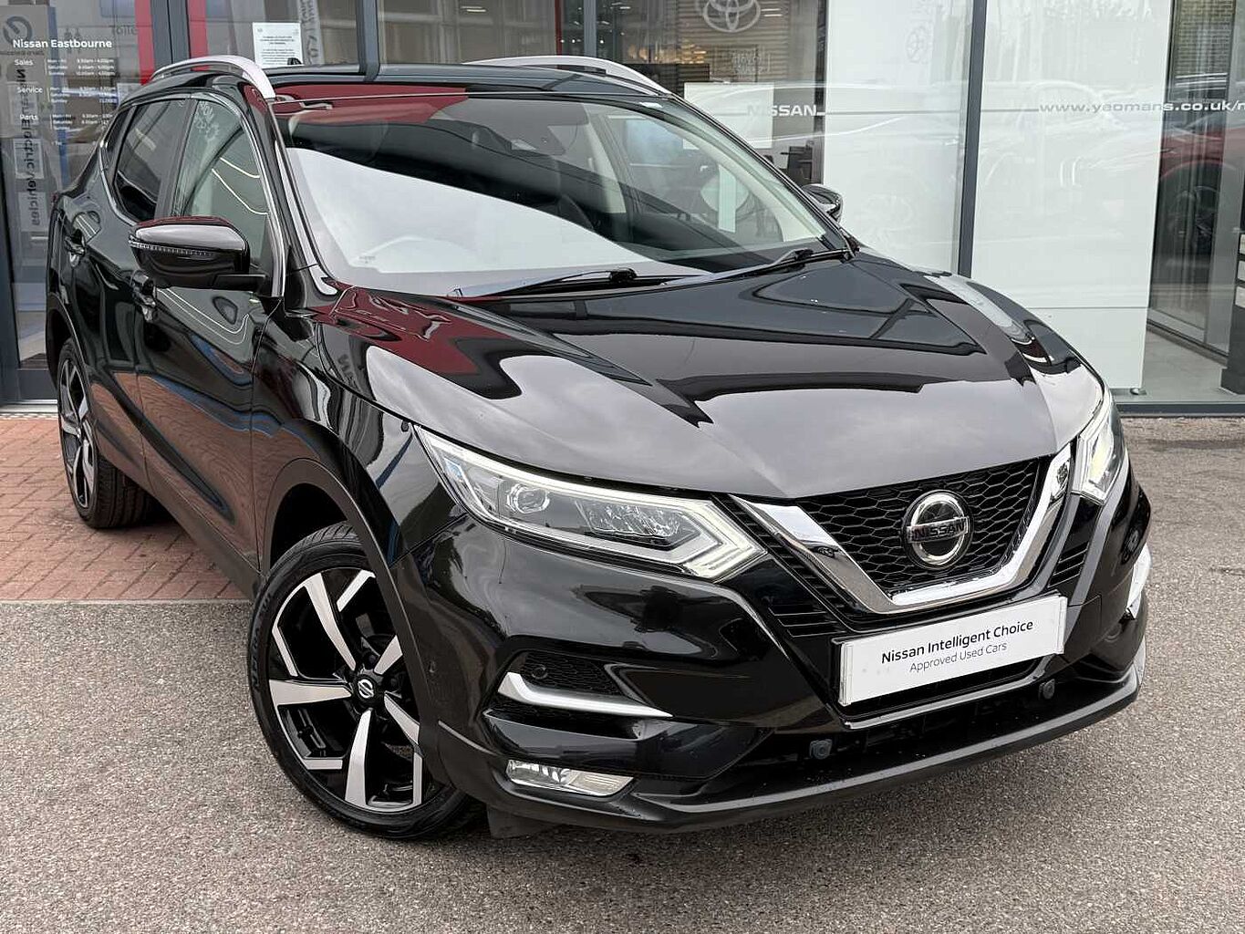 Main listing image - Nissan Qashqai
