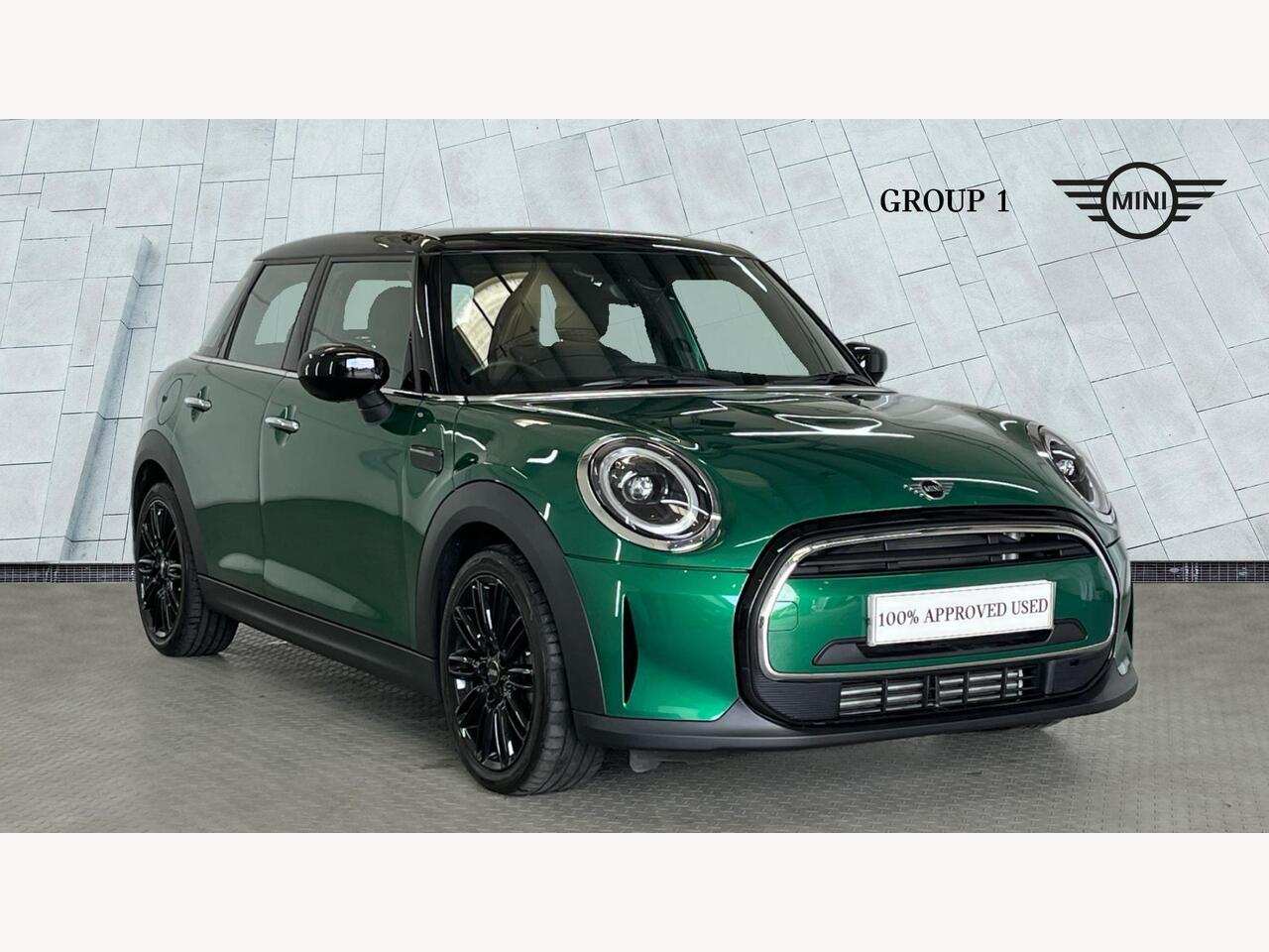 Main listing image - MINI Hatchback 5dr