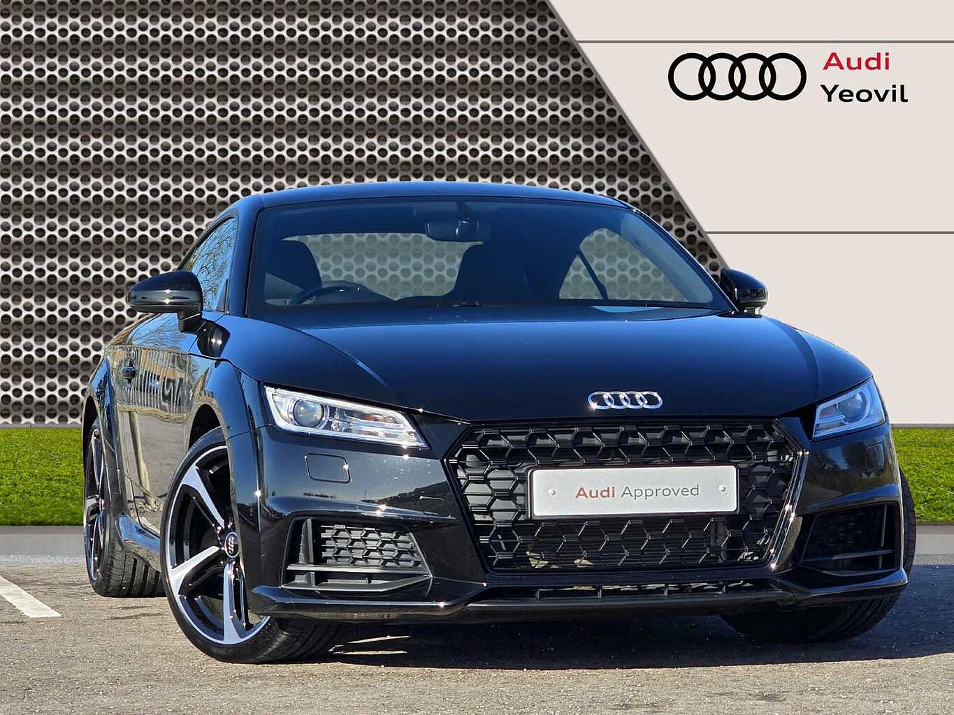 Main listing image - Audi TT