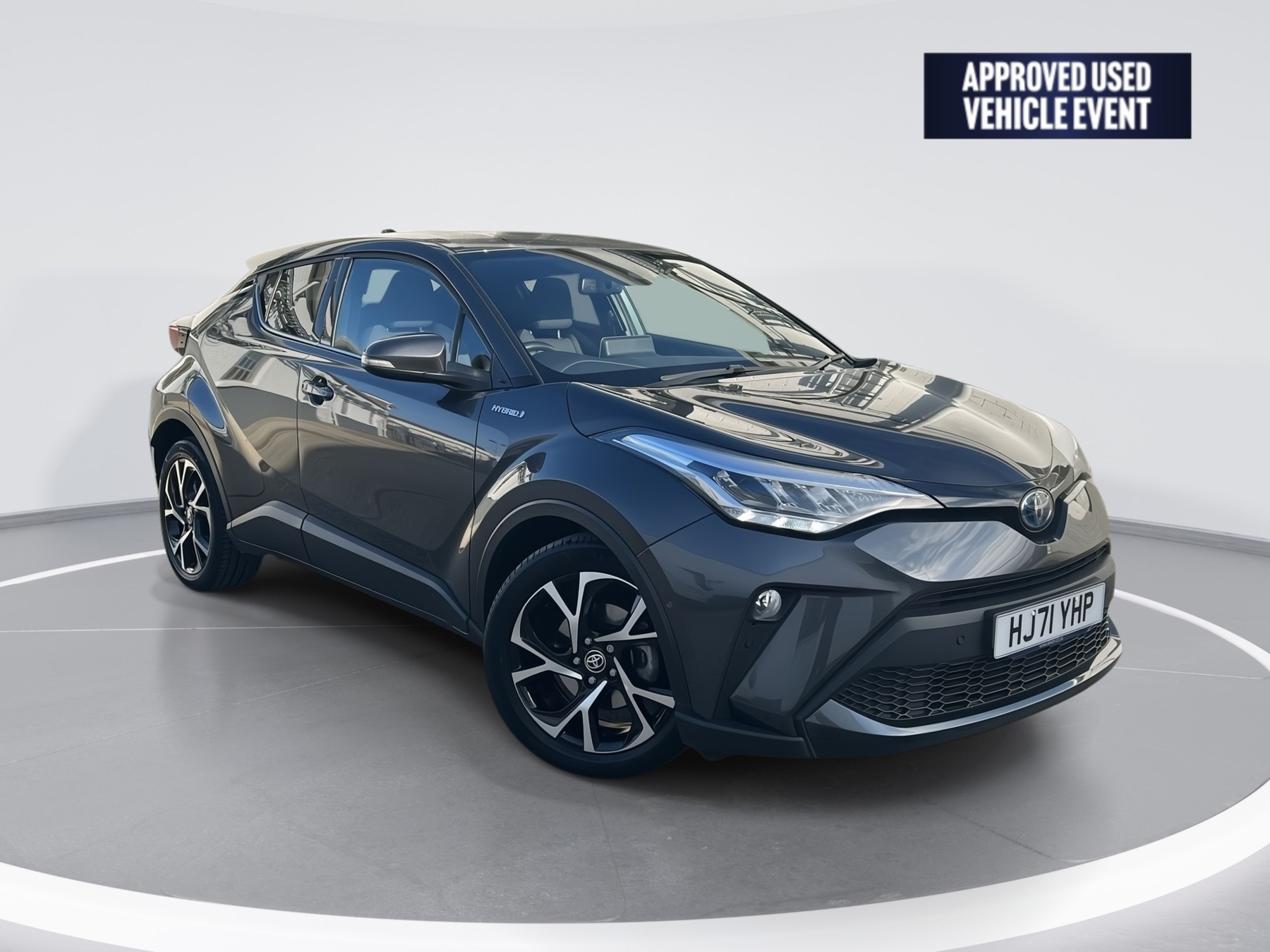 Main listing image - Toyota C-HR