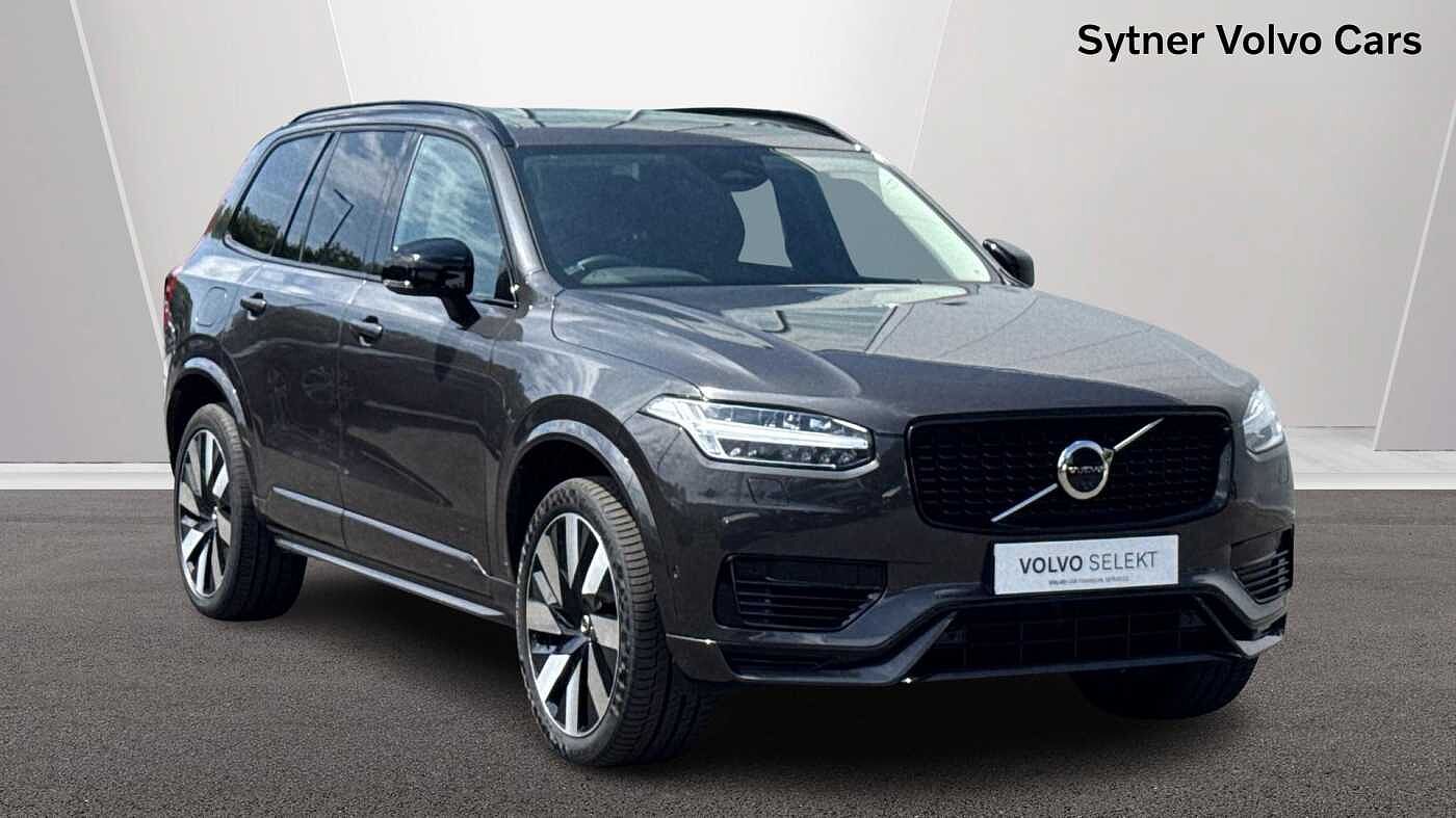 Main listing image - Volvo XC90