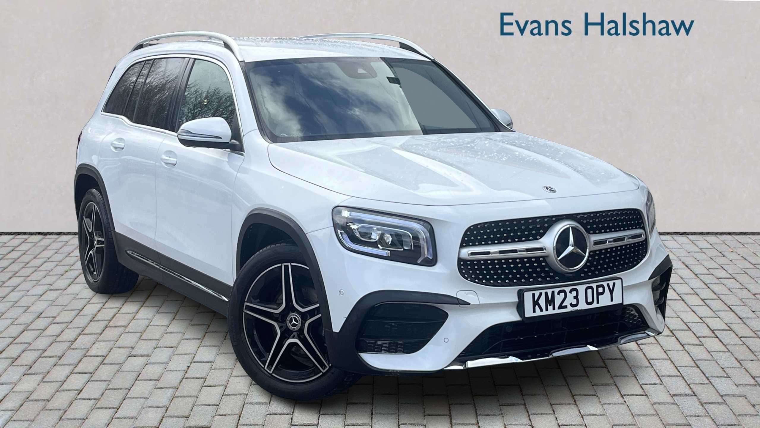 Main listing image - Mercedes-Benz GLB