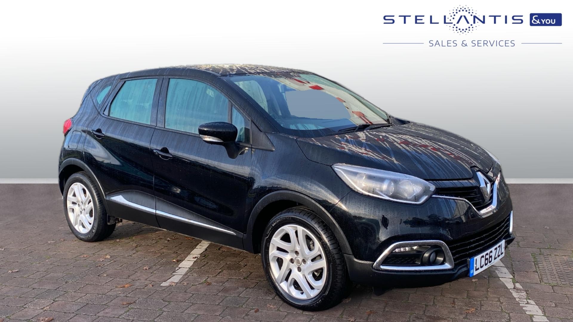 Main listing image - Renault Captur