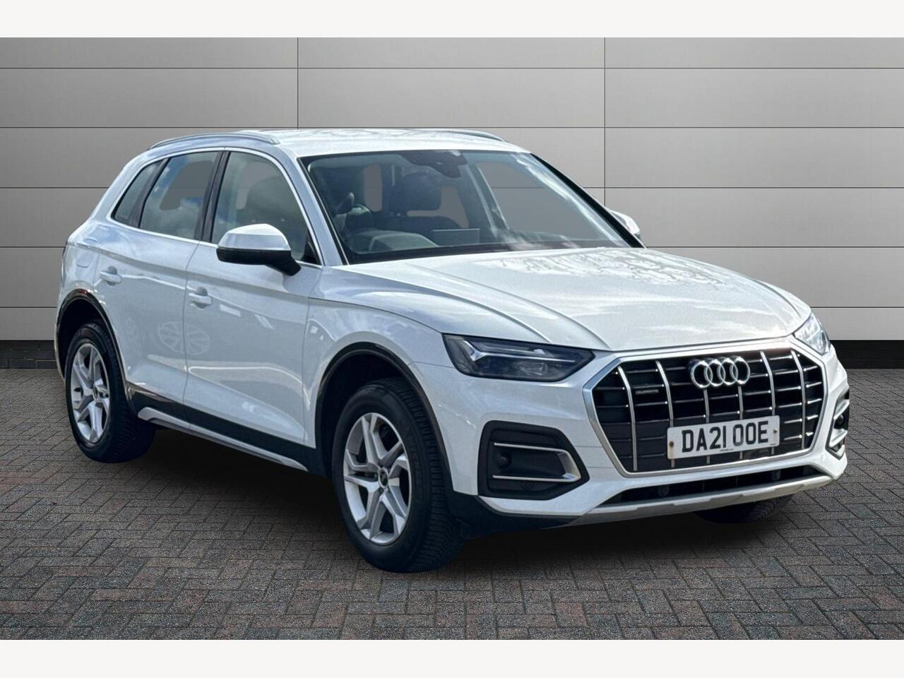 Main listing image - Audi Q5