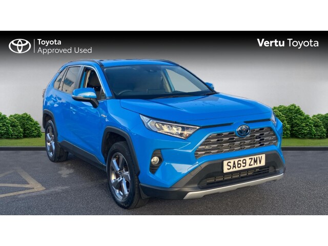 Main listing image - Toyota RAV4