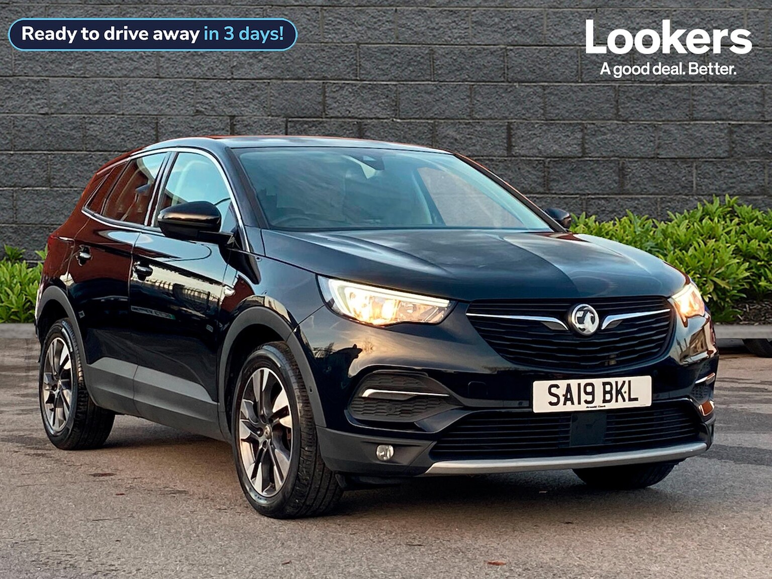 Main listing image - Vauxhall Grandland X