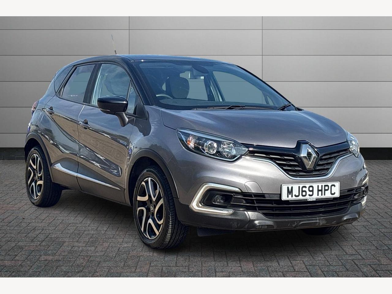 Main listing image - Renault Captur
