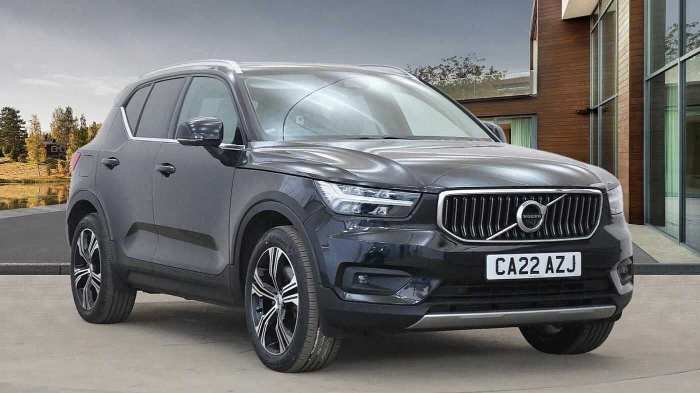 Main listing image - Volvo XC40 Recharge