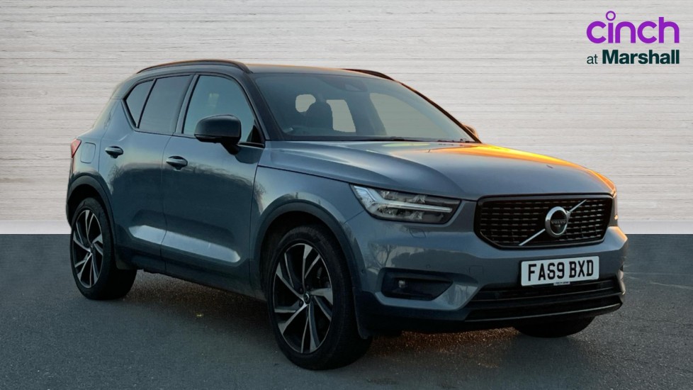 Main listing image - Volvo XC40