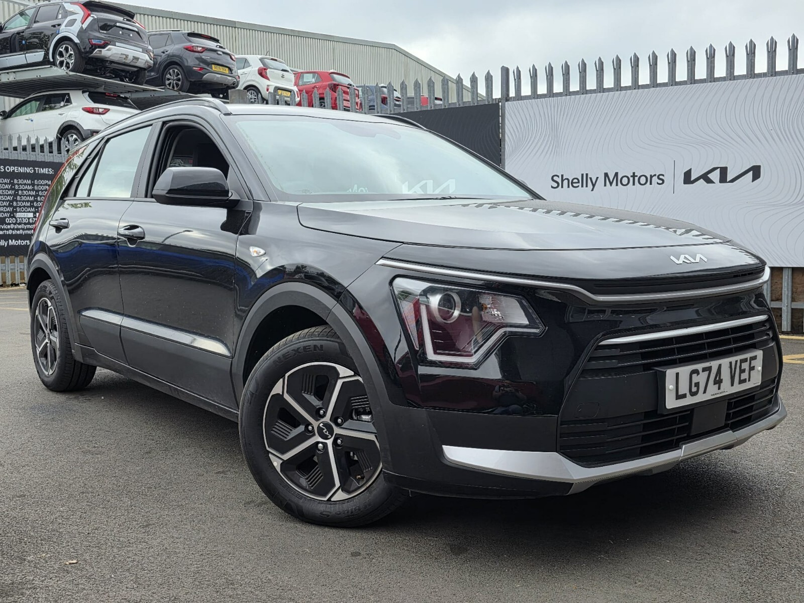 Main listing image - Kia Niro