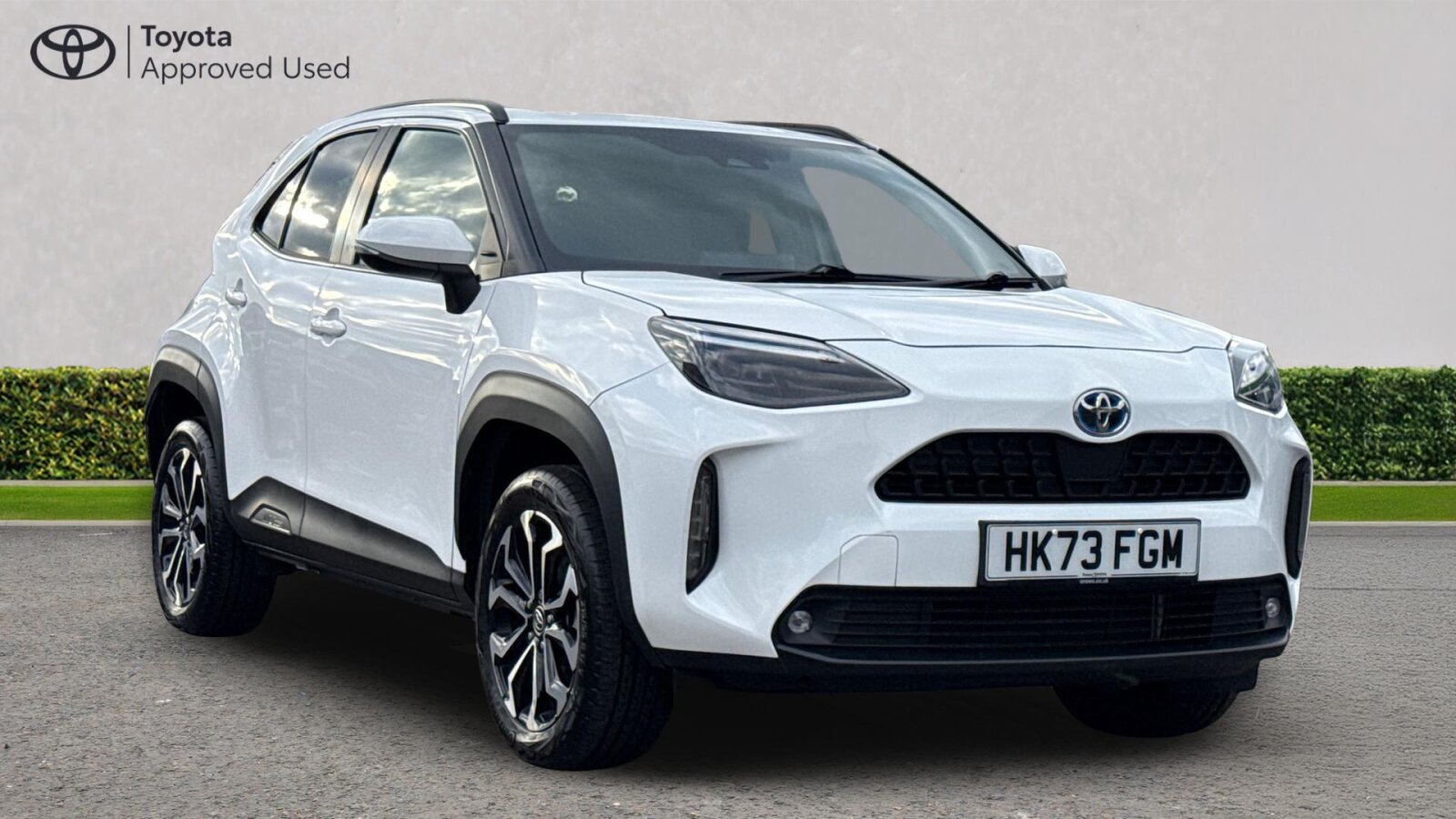 Main listing image - Toyota Yaris Cross