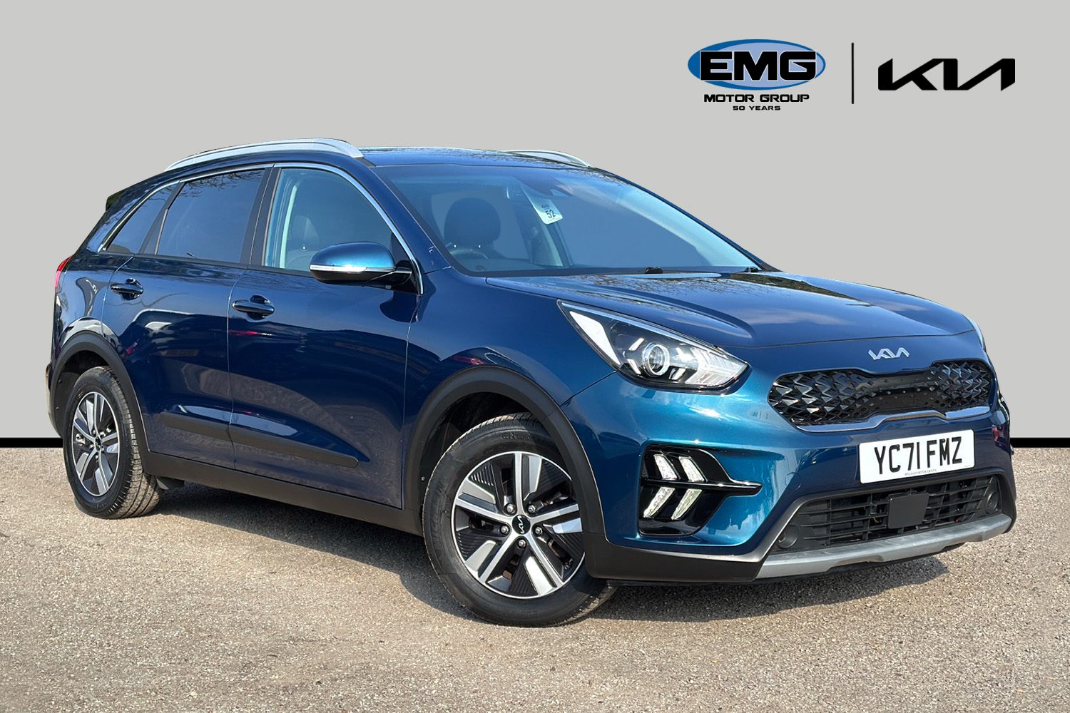 Main listing image - Kia Niro