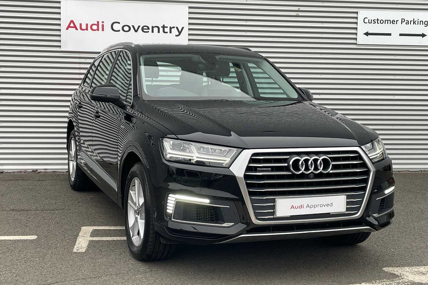 Main listing image - Audi Q7