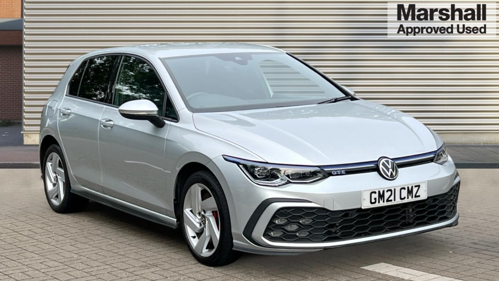 Main listing image - Volkswagen Golf GTE