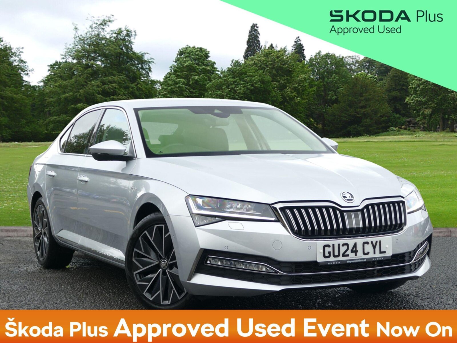 Main listing image - Skoda Superb