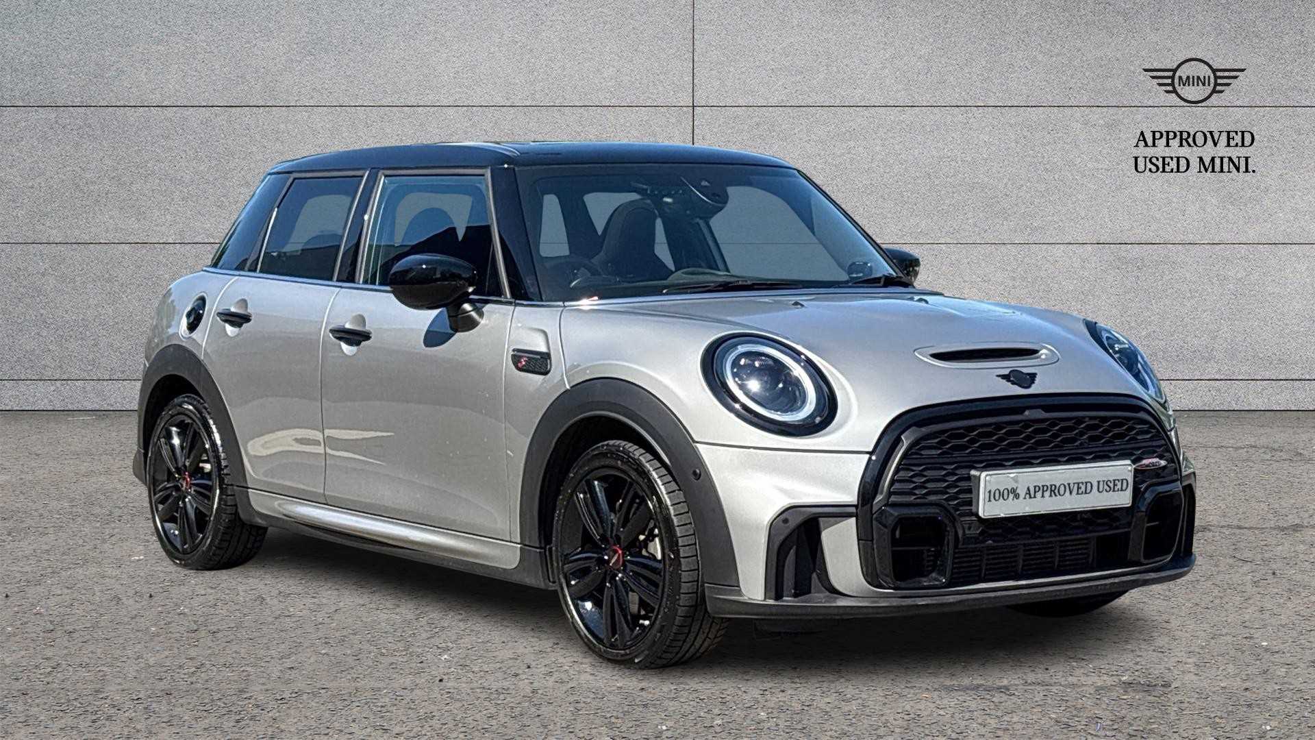 Main listing image - MINI Hatchback 5dr