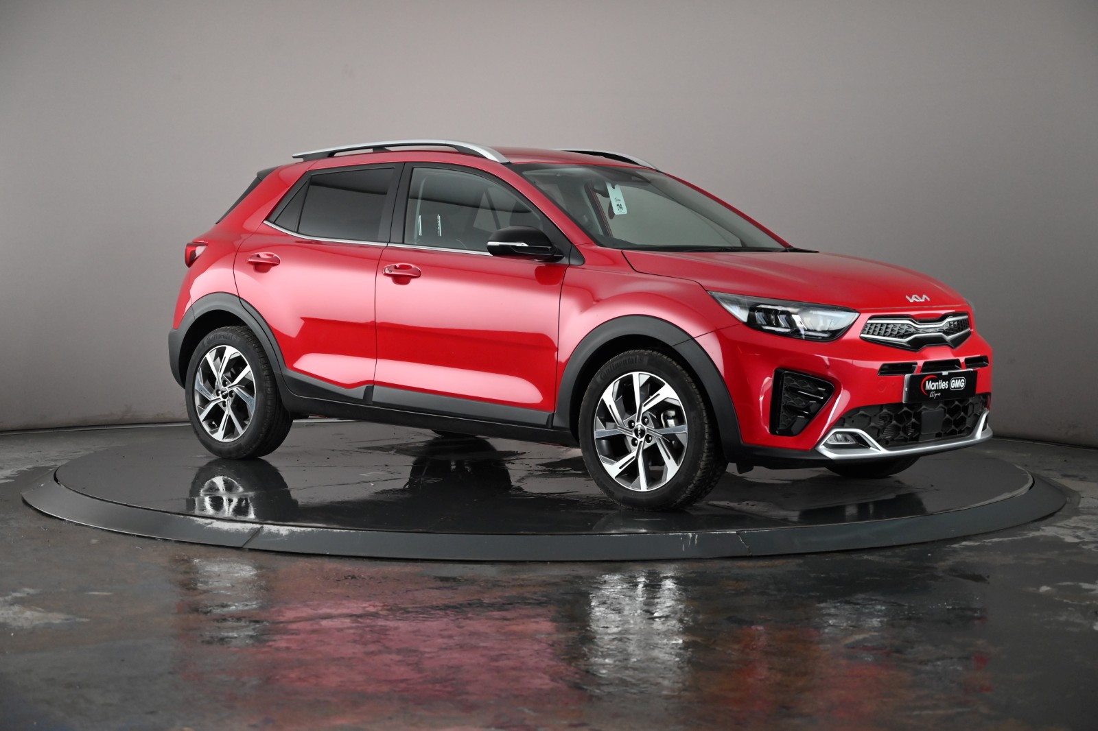 Main listing image - Kia Stonic